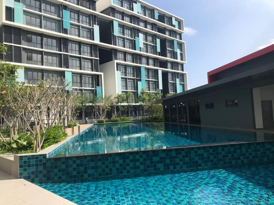 Mufa Studio Suites Klia เซปัง ภายนอก รูปภาพ